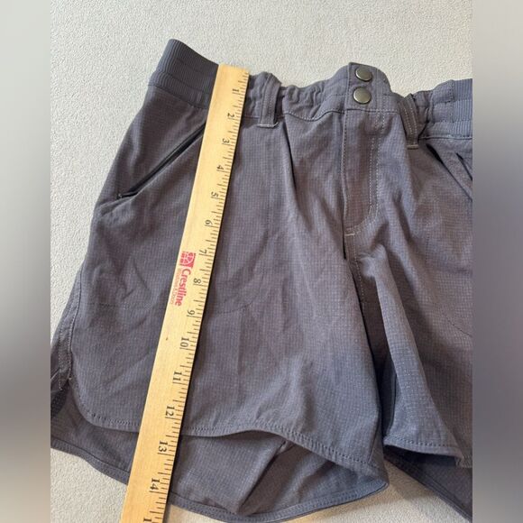 Kuhl Strattus Hiking Shorts Ripstop Gray Size 8 - Picture 4 of 16